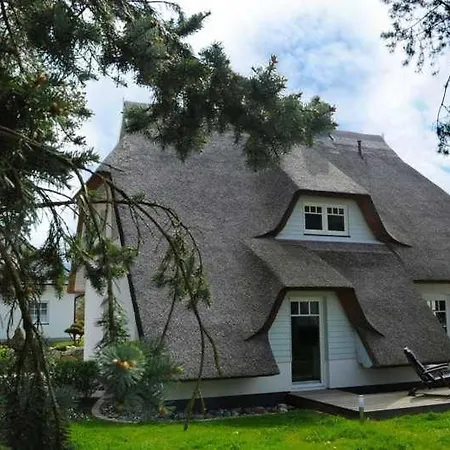 Feriehus Trassenheider Reethaus Aquamarin *