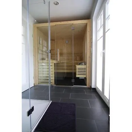 Feriehus Trassenheider Reethaus Aquamarin *